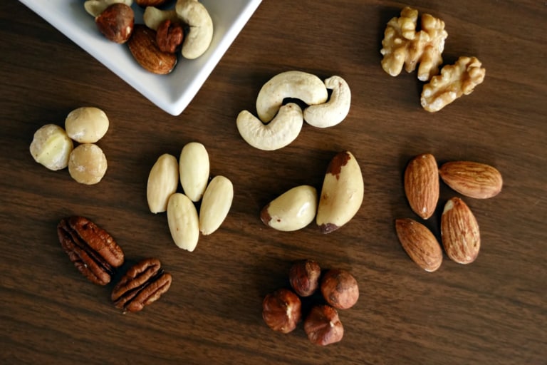 Illustration alimentation noix